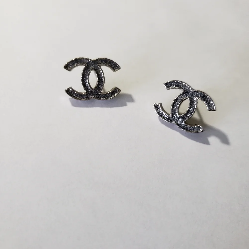 Chanel  earrings - Picture 4 of 9